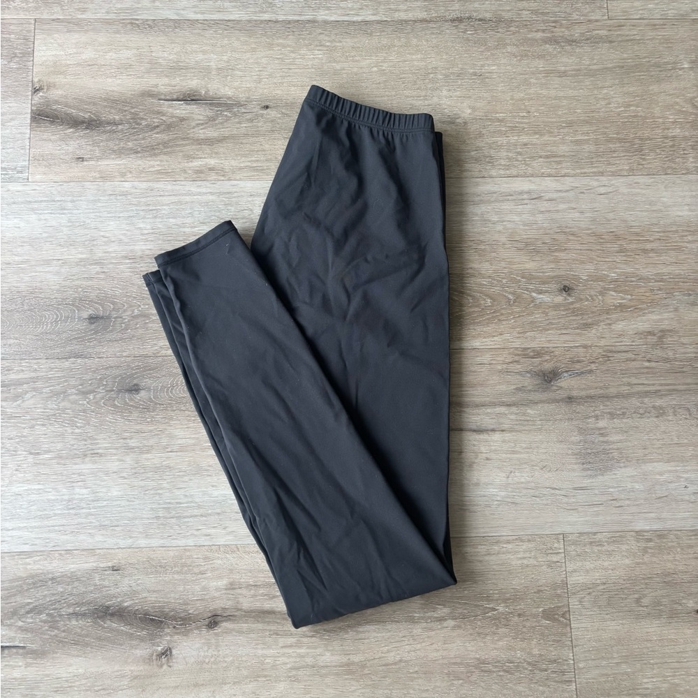 Skims Fits Everybody Leggings